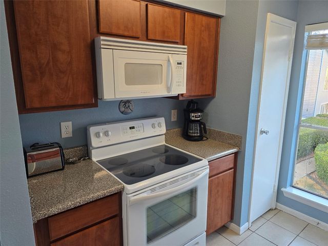 3506 Cove View Boulevard 1324, Galveston, TX 77554