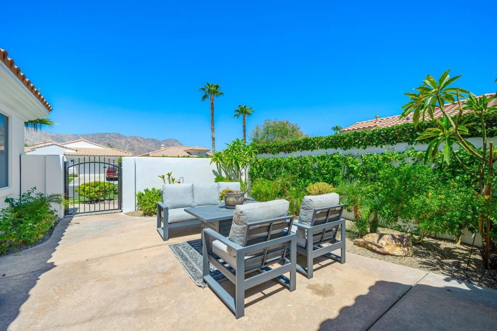 Image 10 of property listing at 50580 Spyglass Hill Drive, La Quinta, CA 92253