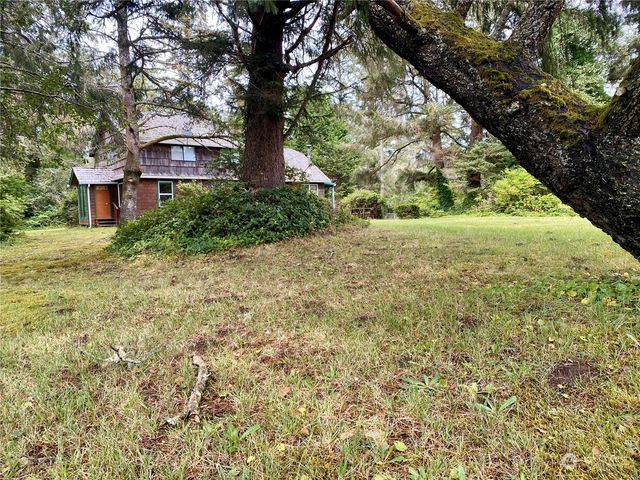 24505 P Street, Ocean Park, WA 98640