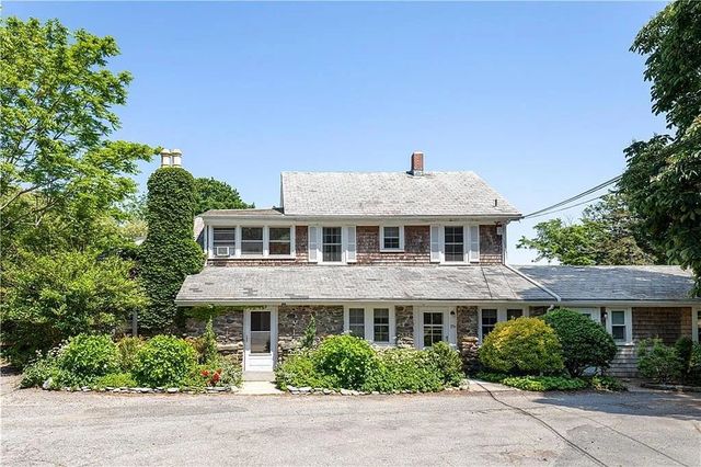 75 Green End Avenue 1, Middletown, RI 02842