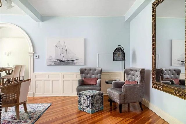 75 Green End Avenue 1, Middletown, RI 02842