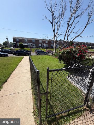 7511 SHERWOOD RD, Philadelphia, PA 19151