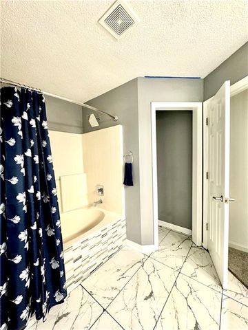 3160 Glenloch Place, Lawrenceville, GA 30044