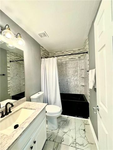 3160 Glenloch Place, Lawrenceville, GA 30044