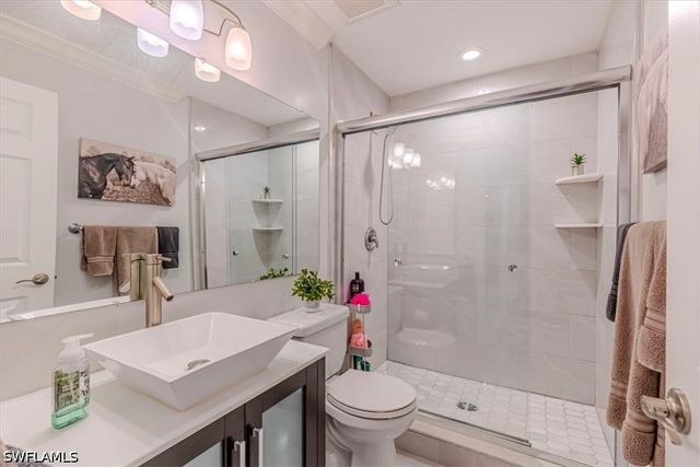 3271 Boca Ciega DR D50, Naples, FL 34112