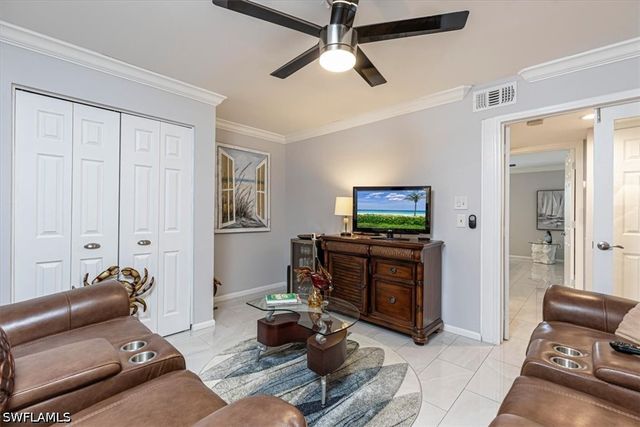 3271 Boca Ciega DR D50, Naples, FL 34112