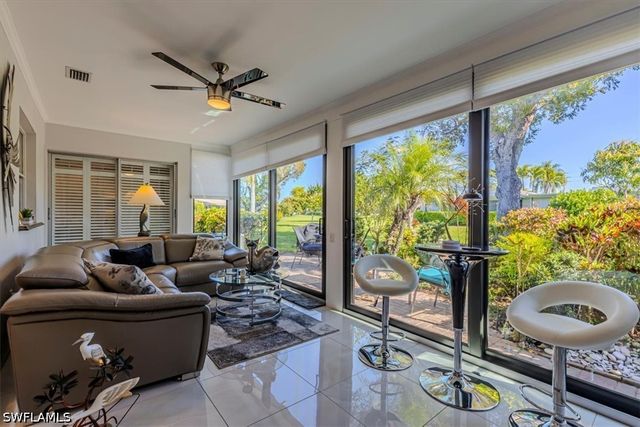 3271 Boca Ciega DR D50, Naples, FL 34112