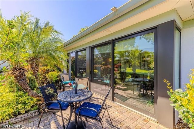 3271 Boca Ciega DR D50, Naples, FL 34112