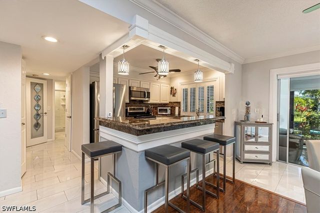 3271 Boca Ciega DR D50, Naples, FL 34112