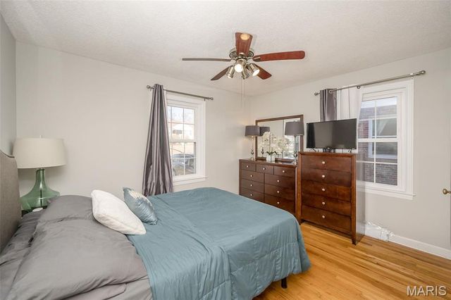 10524 Saint Henry Lane, St Ann, MO 63074