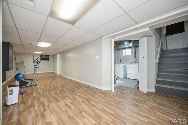 10524 Saint Henry Lane, St Ann, MO 63074