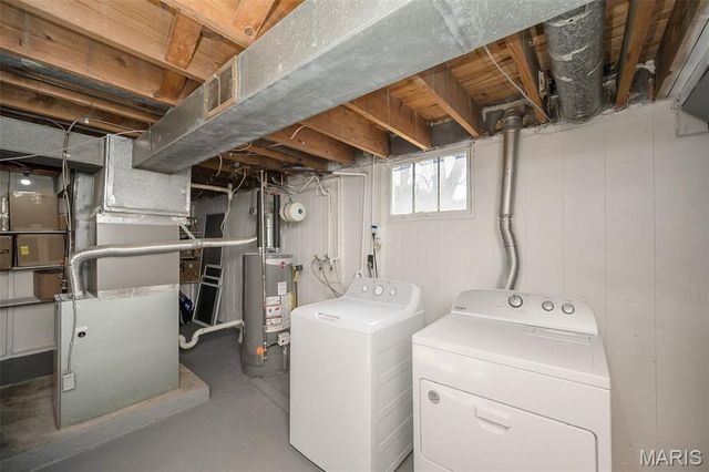 10524 Saint Henry Lane, St Ann, MO 63074