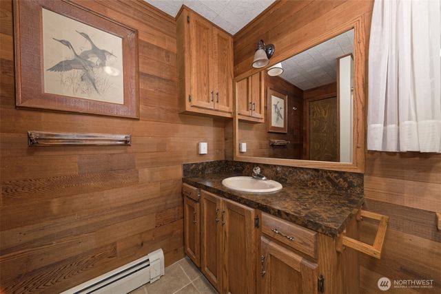 910 E St Andrews Drive, Shelton, WA 98584