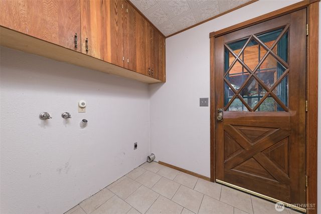 910 E St Andrews Drive, Shelton, WA 98584