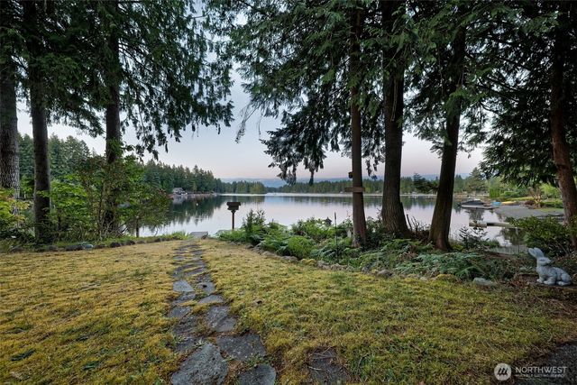 910 E St Andrews Drive, Shelton, WA 98584