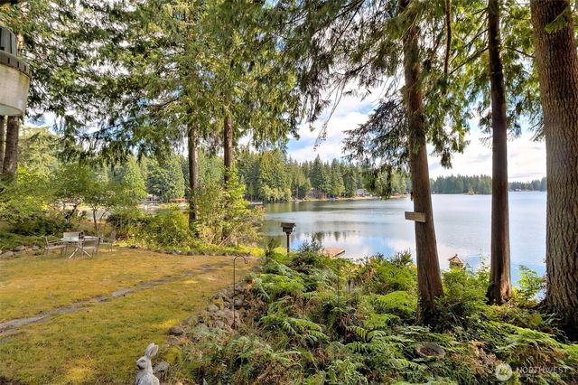 910 E St Andrews Drive, Shelton, WA 98584
