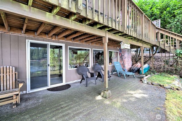 910 E St Andrews Drive, Shelton, WA 98584