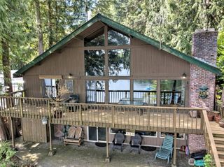 910 E St Andrews Drive, Shelton, WA 98584