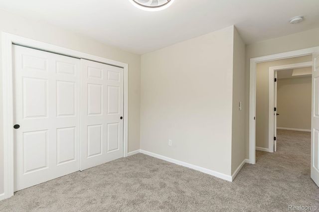 23013 Helen, Southfield, MI 48033