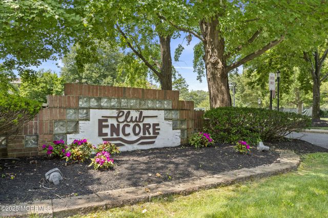 1061 Buckingham Drive B, Manchester, NJ 08759