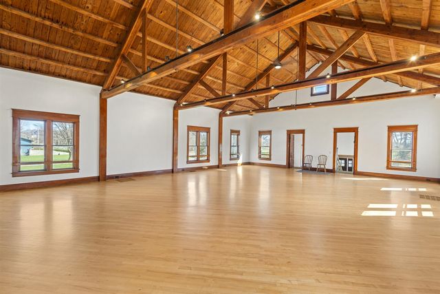 13060 Broadway Road, Three Rivers, MI 49093
