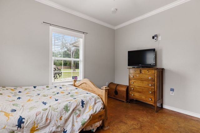 465 Frostdale Drive, Elm Mott, TX 76640