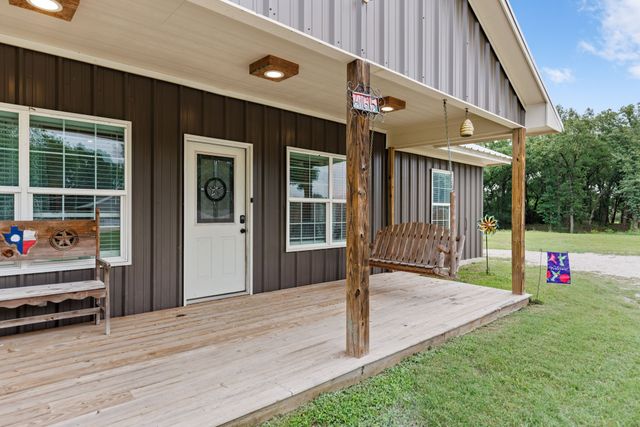 465 Frostdale Drive, Elm Mott, TX 76640