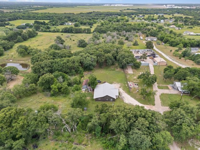 465 Frostdale Drive, Elm Mott, TX 76640