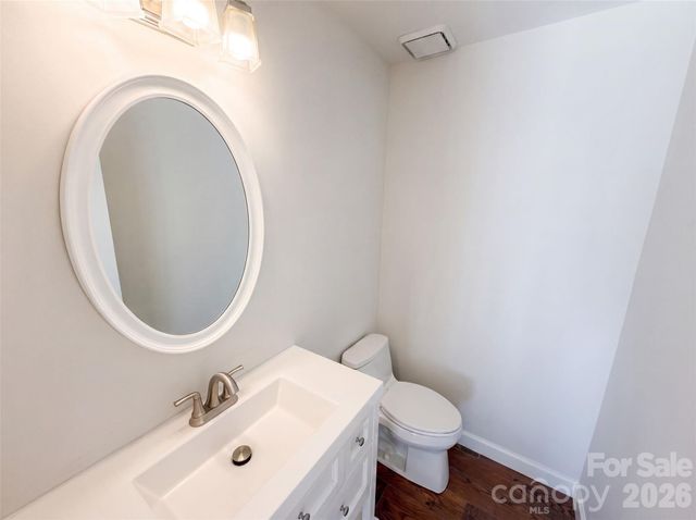 8909 Danson Drive, Charlotte, NC 28277