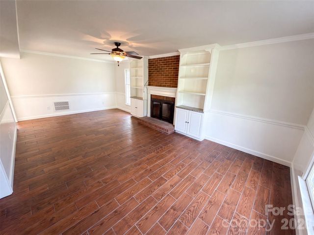 8909 Danson Drive, Charlotte, NC 28277