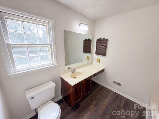 8909 Danson Drive, Charlotte, NC 28277