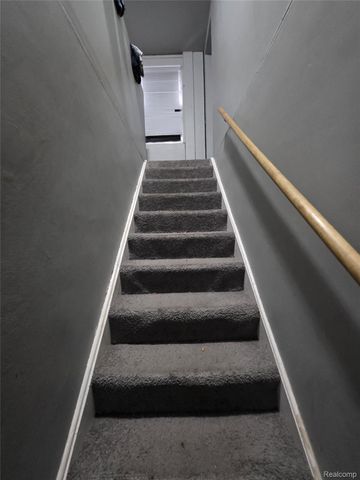 9369 Sanilac Street, Detroit, MI 48224