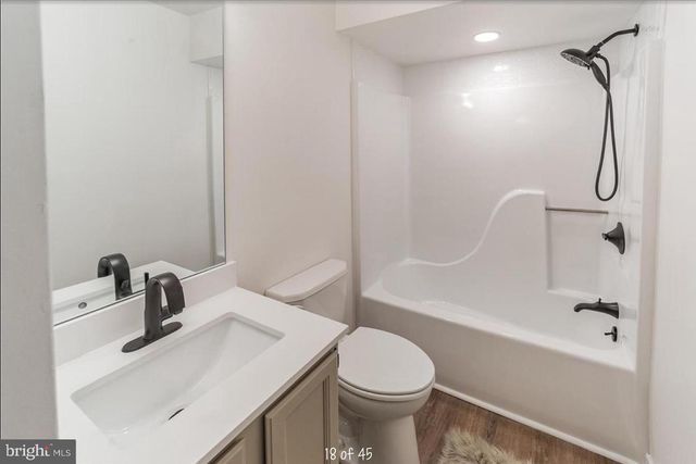 5002 SHANNON CT, Chester Springs, PA 19425