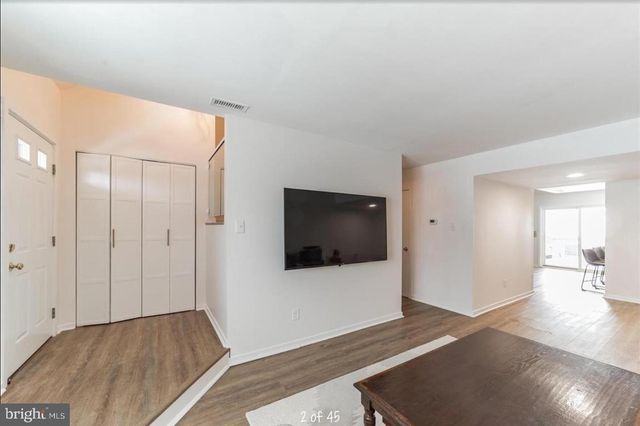 5002 SHANNON CT, Chester Springs, PA 19425