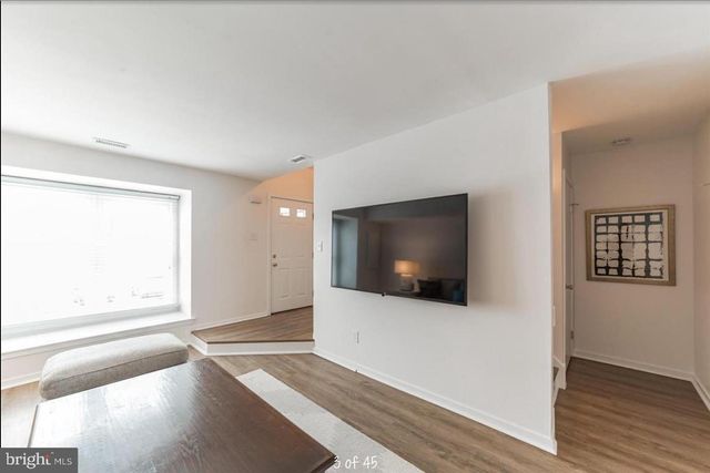 5002 SHANNON CT, Chester Springs, PA 19425