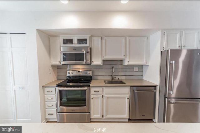 5002 SHANNON CT, Chester Springs, PA 19425