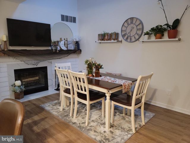 5002 SHANNON CT, Chester Springs, PA 19425