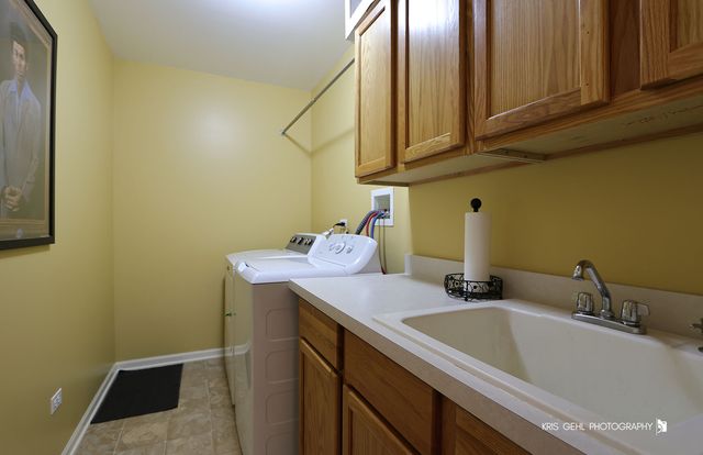 6517 Donegal Lane, Mchenry, IL 60050