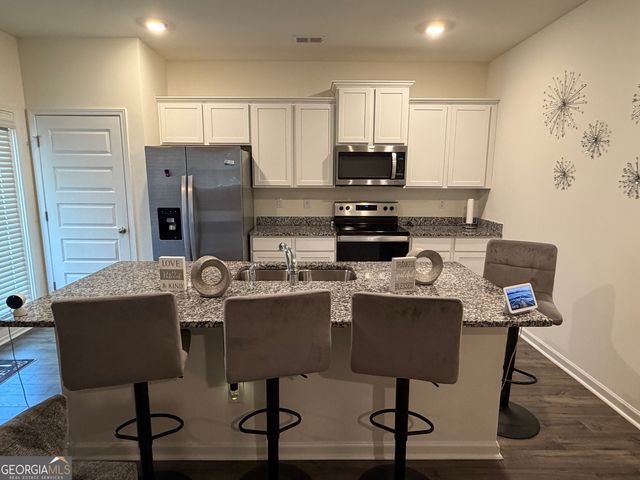 118 Taylor Woods Court, Bonaire, GA 31005