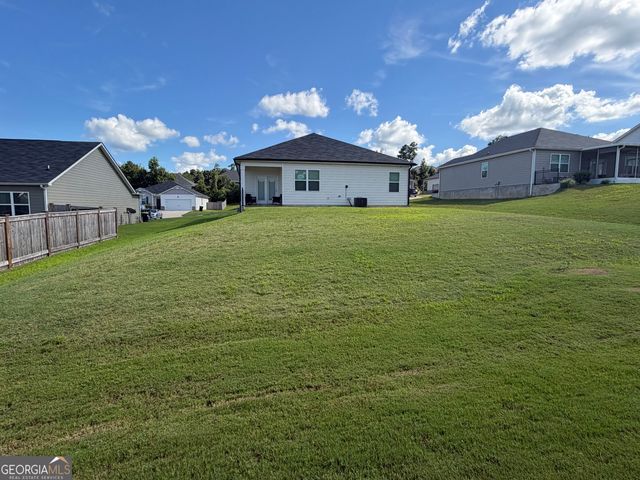 118 Taylor Woods Court, Bonaire, GA 31005