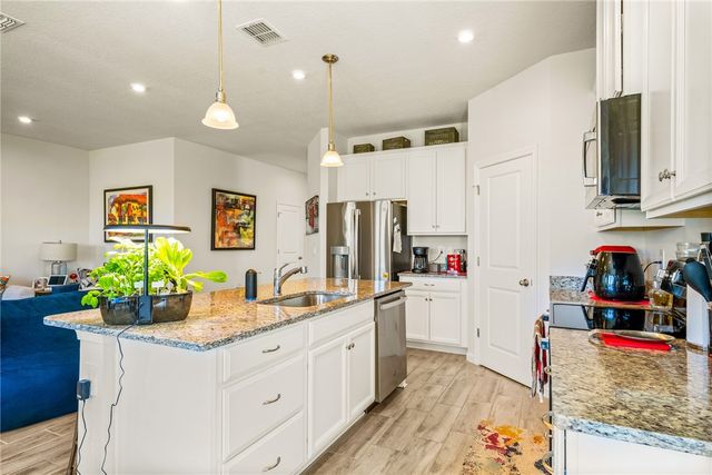 4202 Keeson Circle, Vero Beach, FL 32967