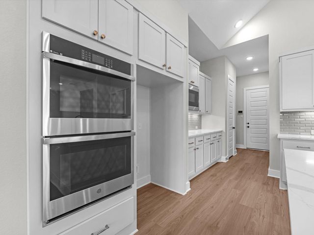 19706 Centennial Park Lane, Cypress, TX 77433