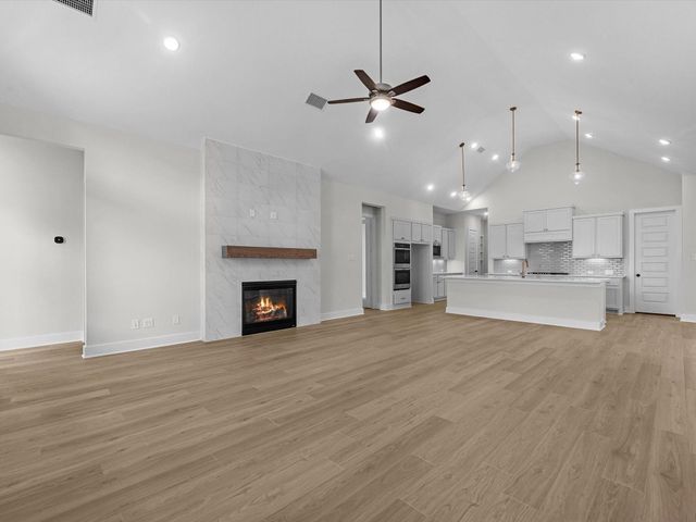 19706 Centennial Park Lane, Cypress, TX 77433