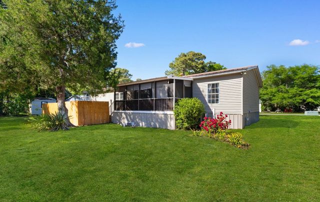 170 Offshore Dr., Murrells Inlet, SC 29576