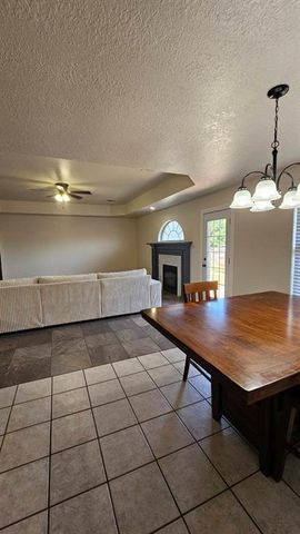 413 W Pines Way, Mustang, OK 73064