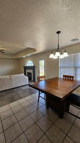 413 W Pines Way, Mustang, OK 73064