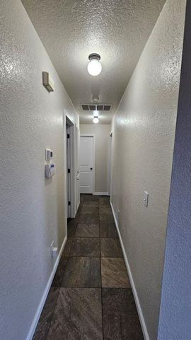 413 W Pines Way, Mustang, OK 73064