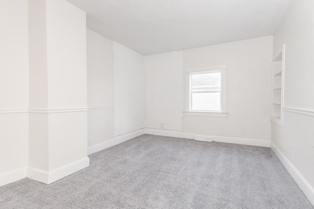 220 W Bennett Street, Pontiac, IL 61764