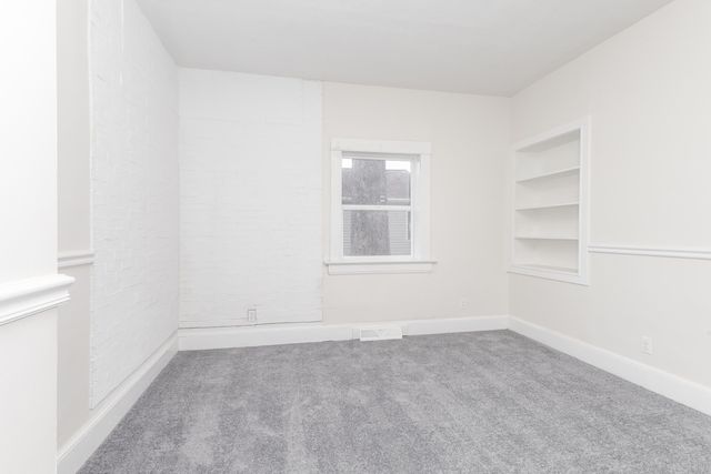 220 W Bennett Street, Pontiac, IL 61764