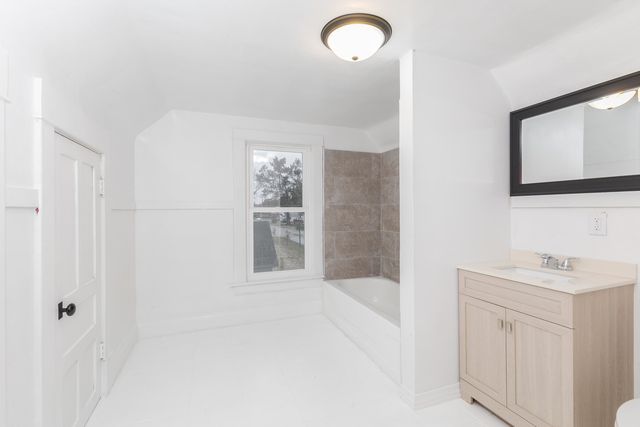 220 W Bennett Street, Pontiac, IL 61764